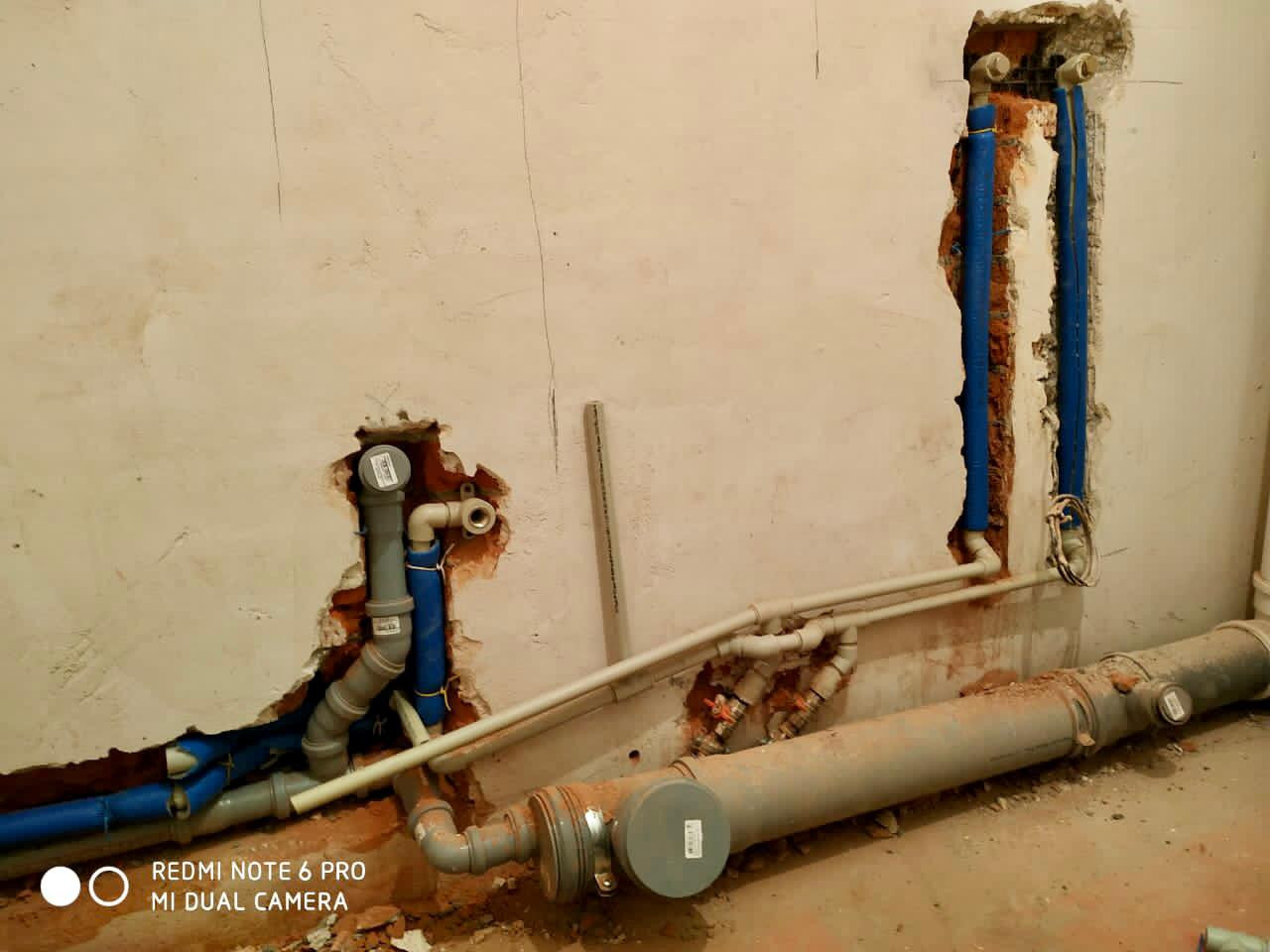 Разводка труб ХВС и ГВС в новостройке