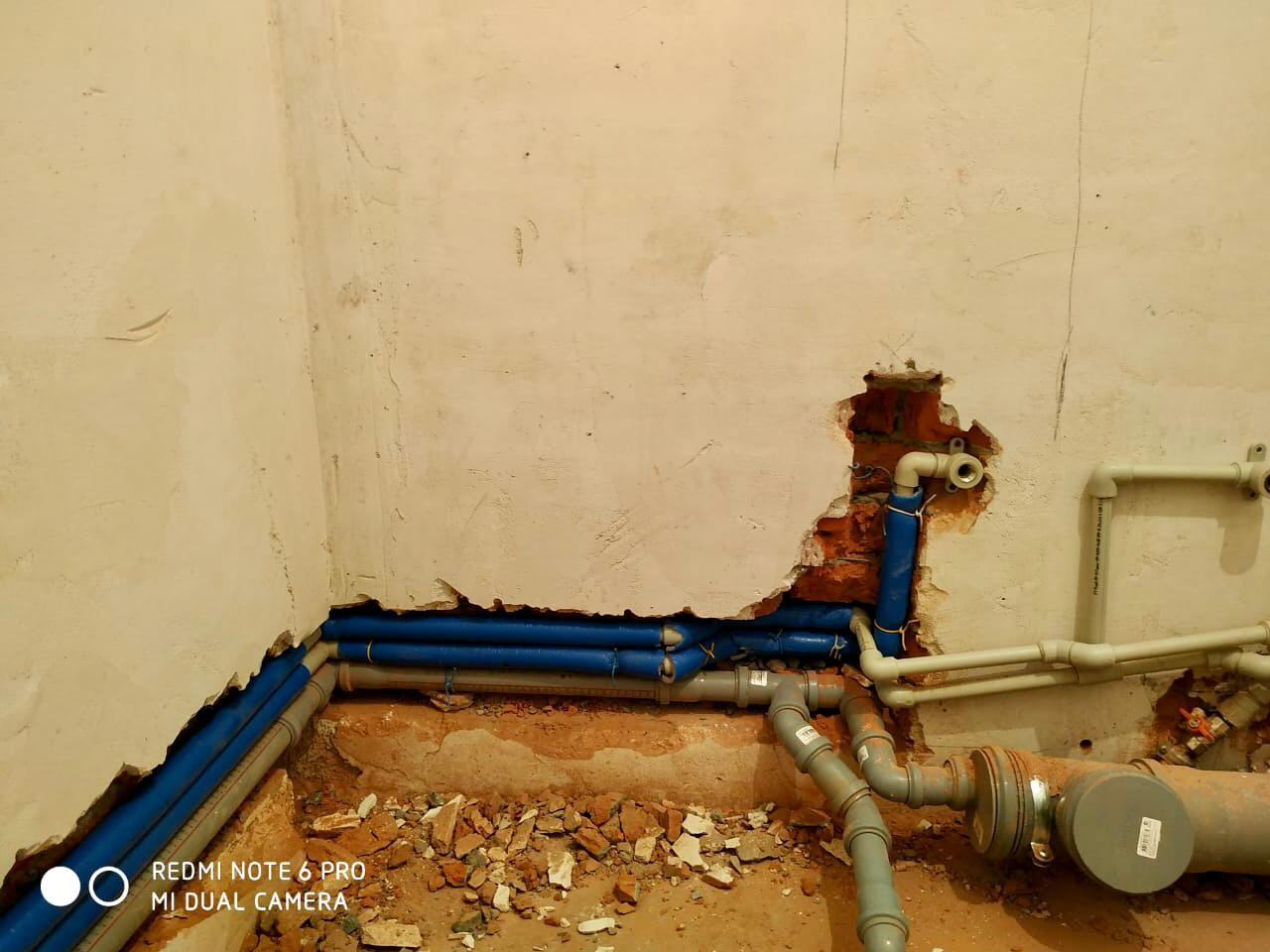 Разводка труб ХВС и ГВС в новостройке