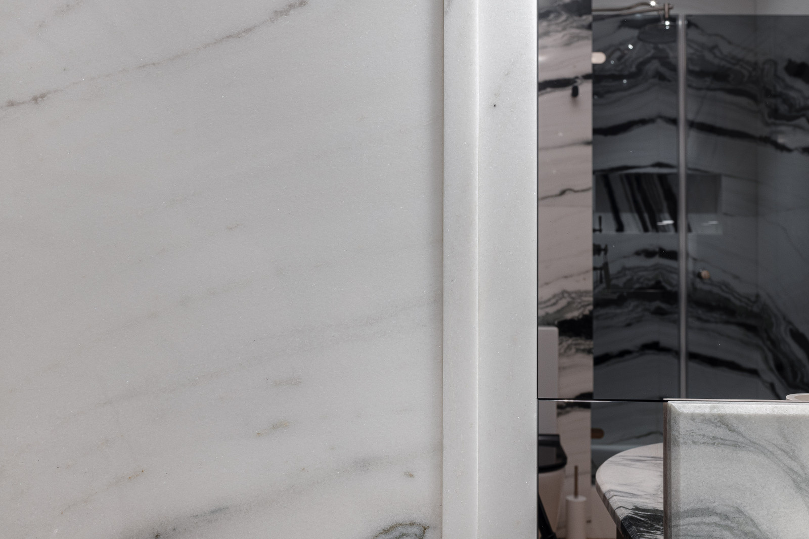 Телевизор в ванной на Котельнической