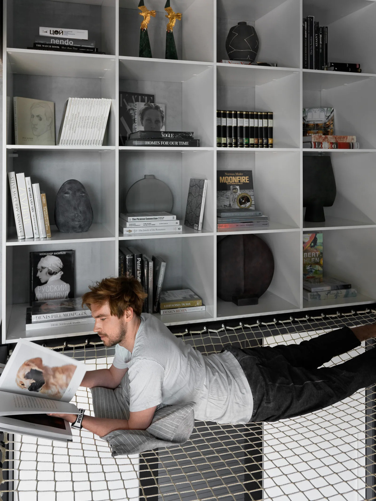 Квартира в стиле лофт актера Александра Петрова