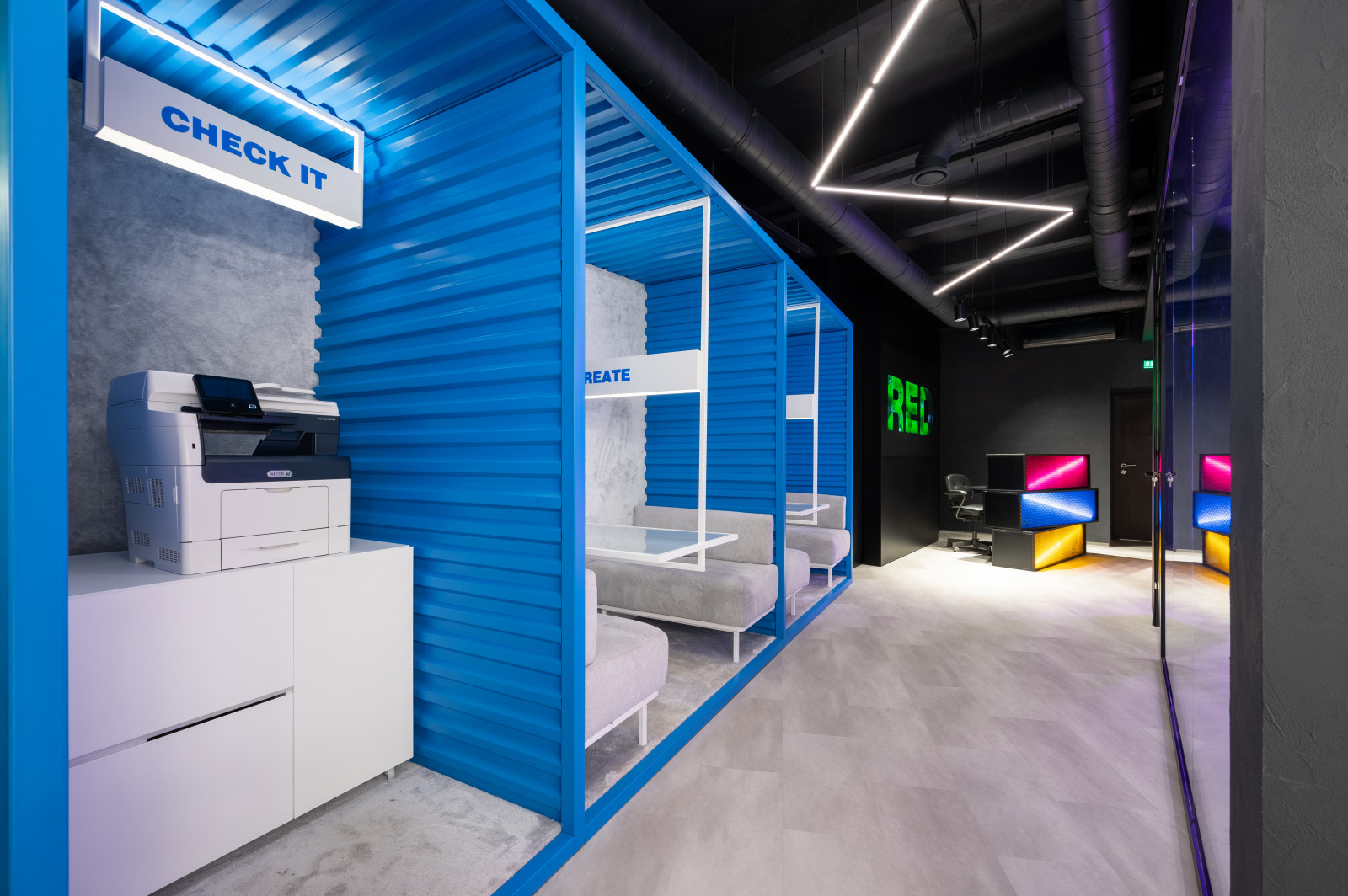 RED AGENCY SPACE