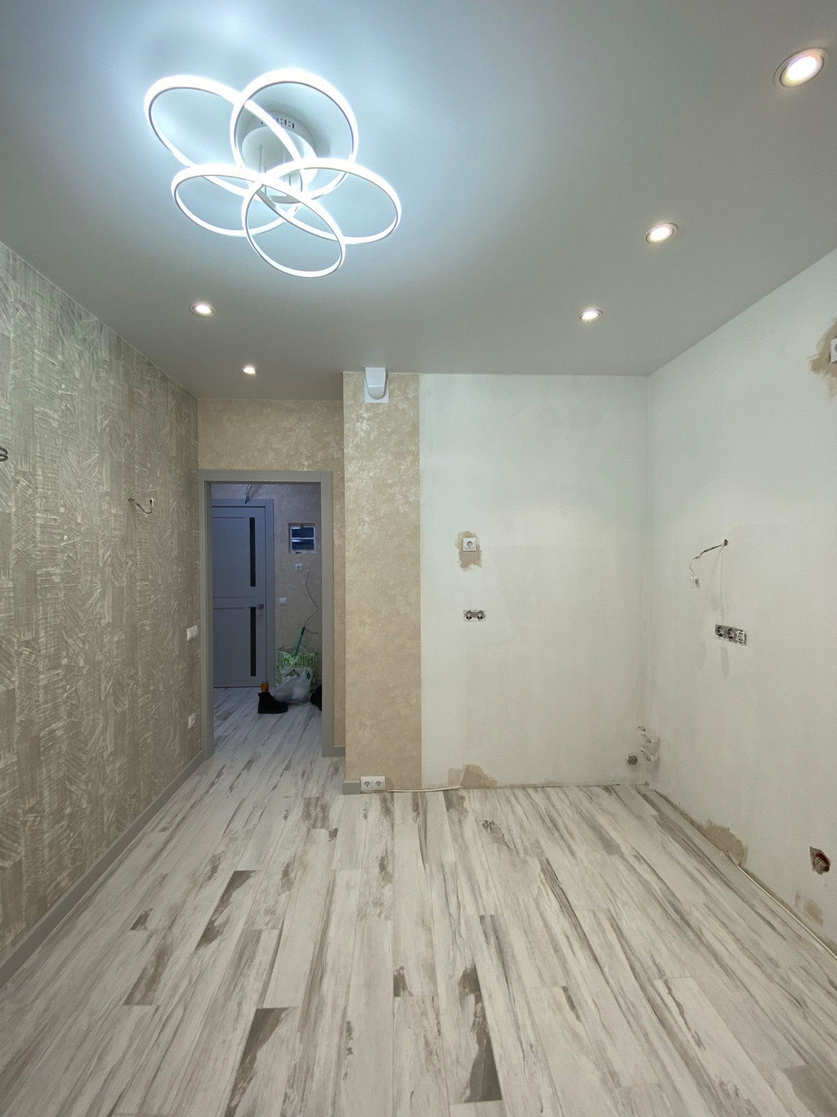 1-к. кв. - 26-я л. ВО д. 7