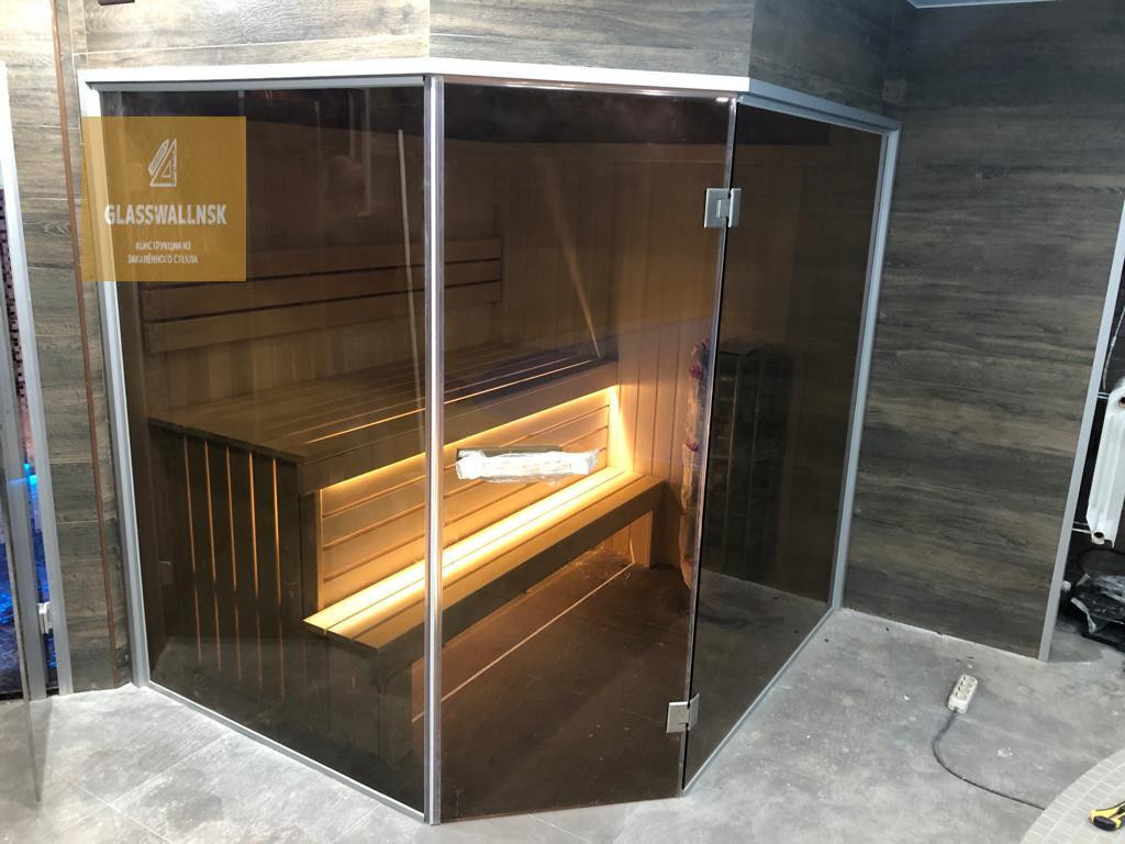 Обложка проекта: Стеклянное ограждение для сауны