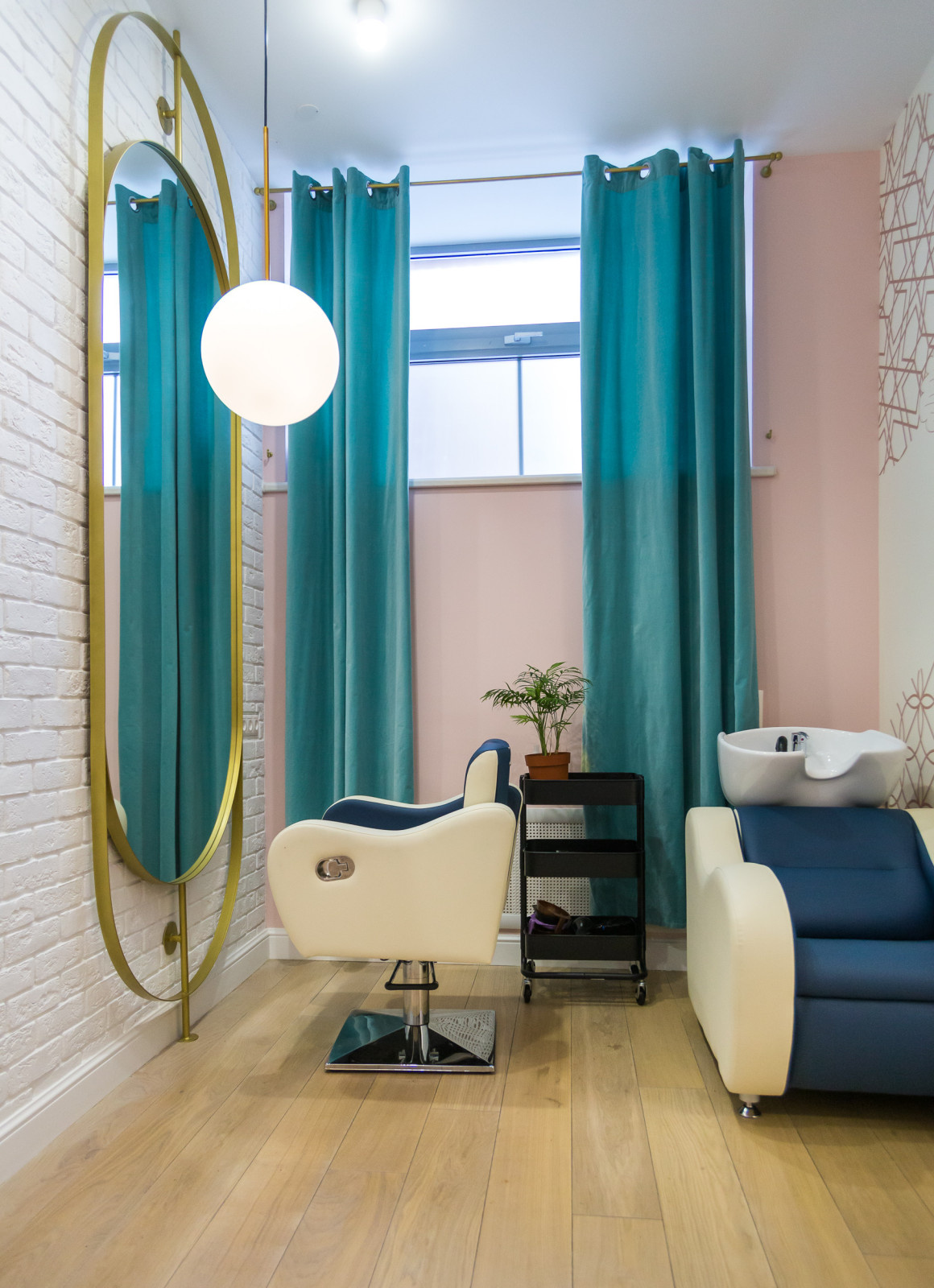 Магазин женской одежды HS Club