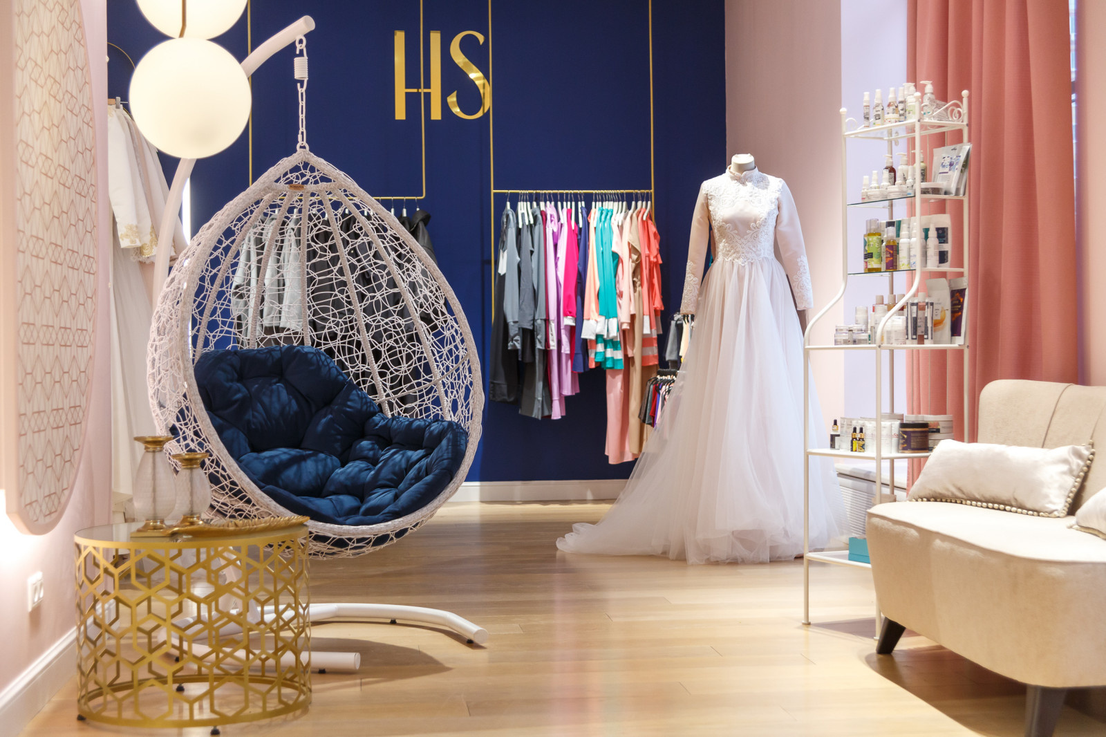 Магазин женской одежды HS Club