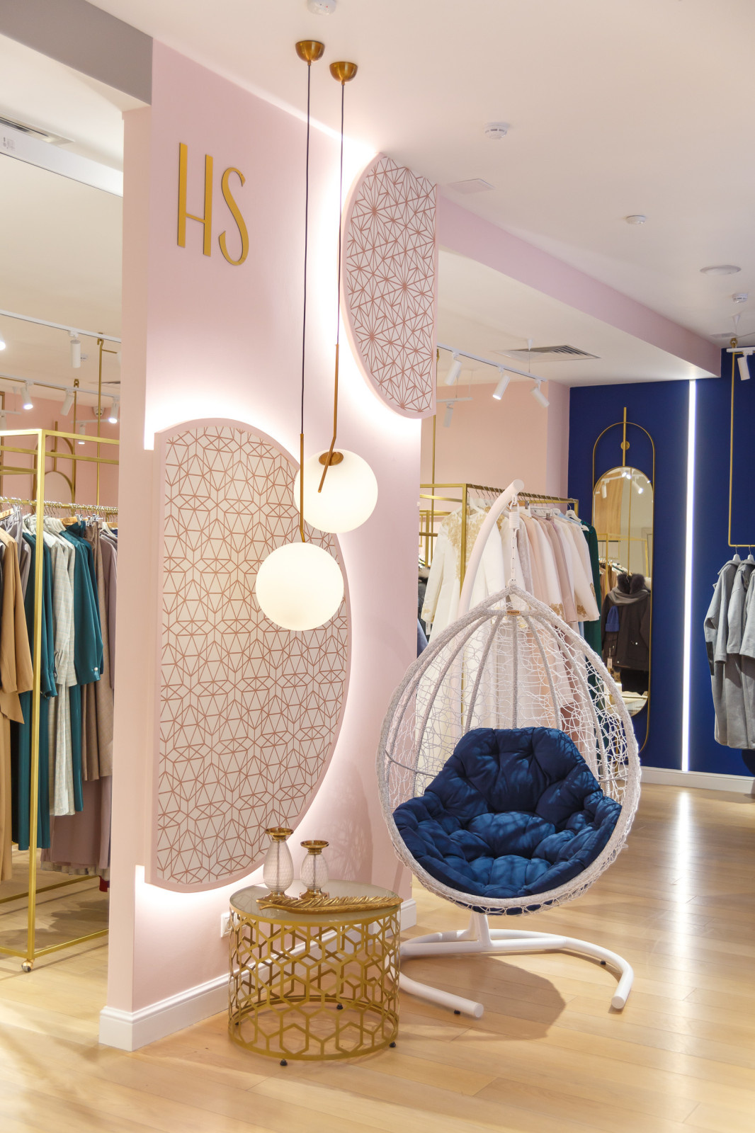 Магазин женской одежды HS Club