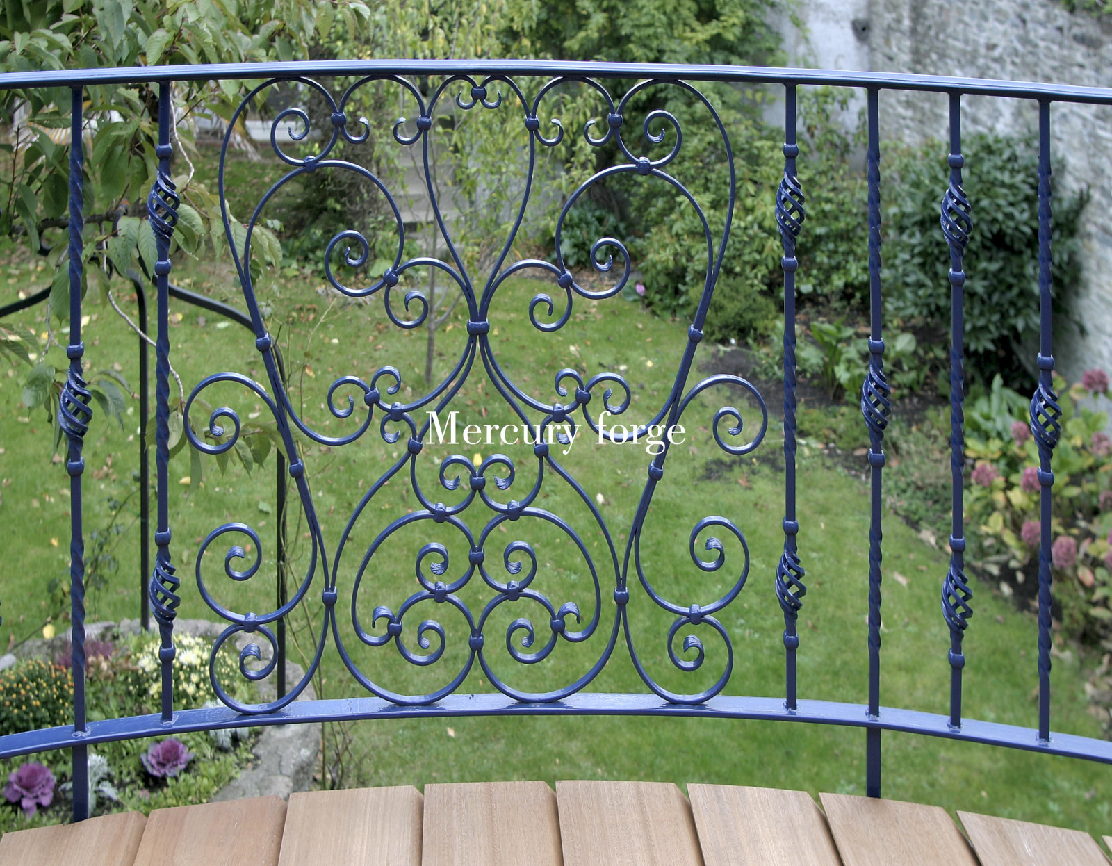 Кованые ограждения
