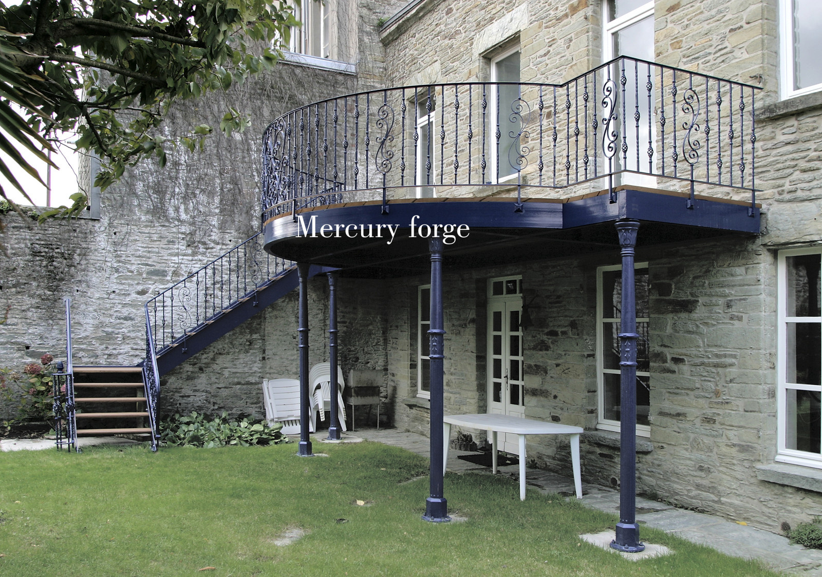 Кованые ограждения