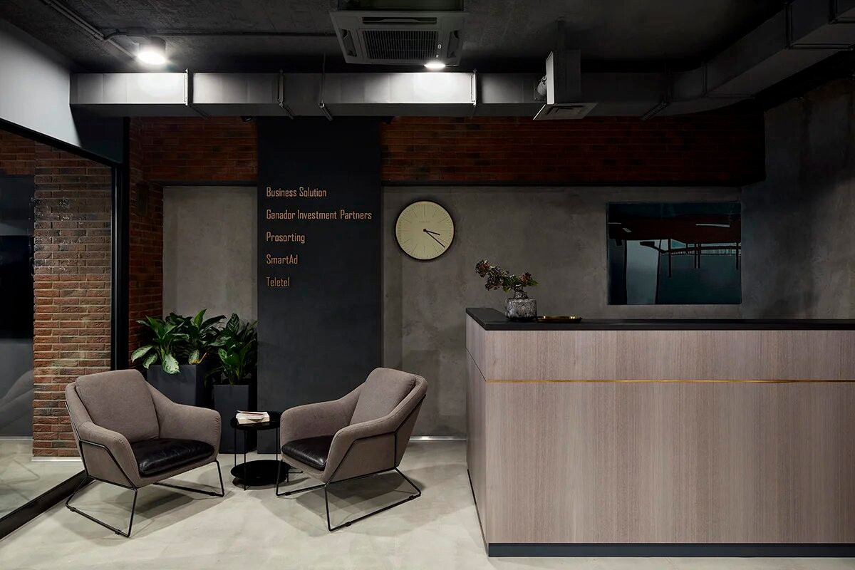 Обложка проекта: Офисное пространство в БЦ Ривердейл