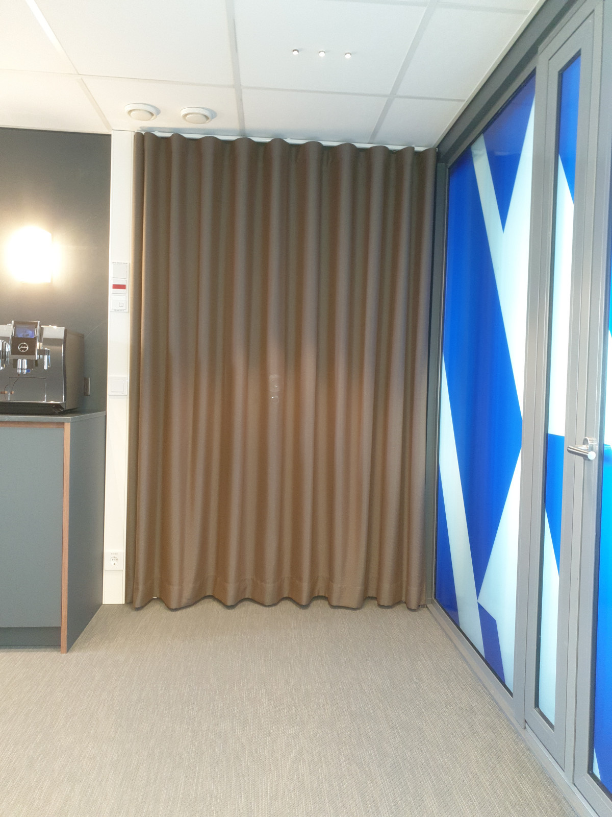 Шторы не для окон - рекламное агентство