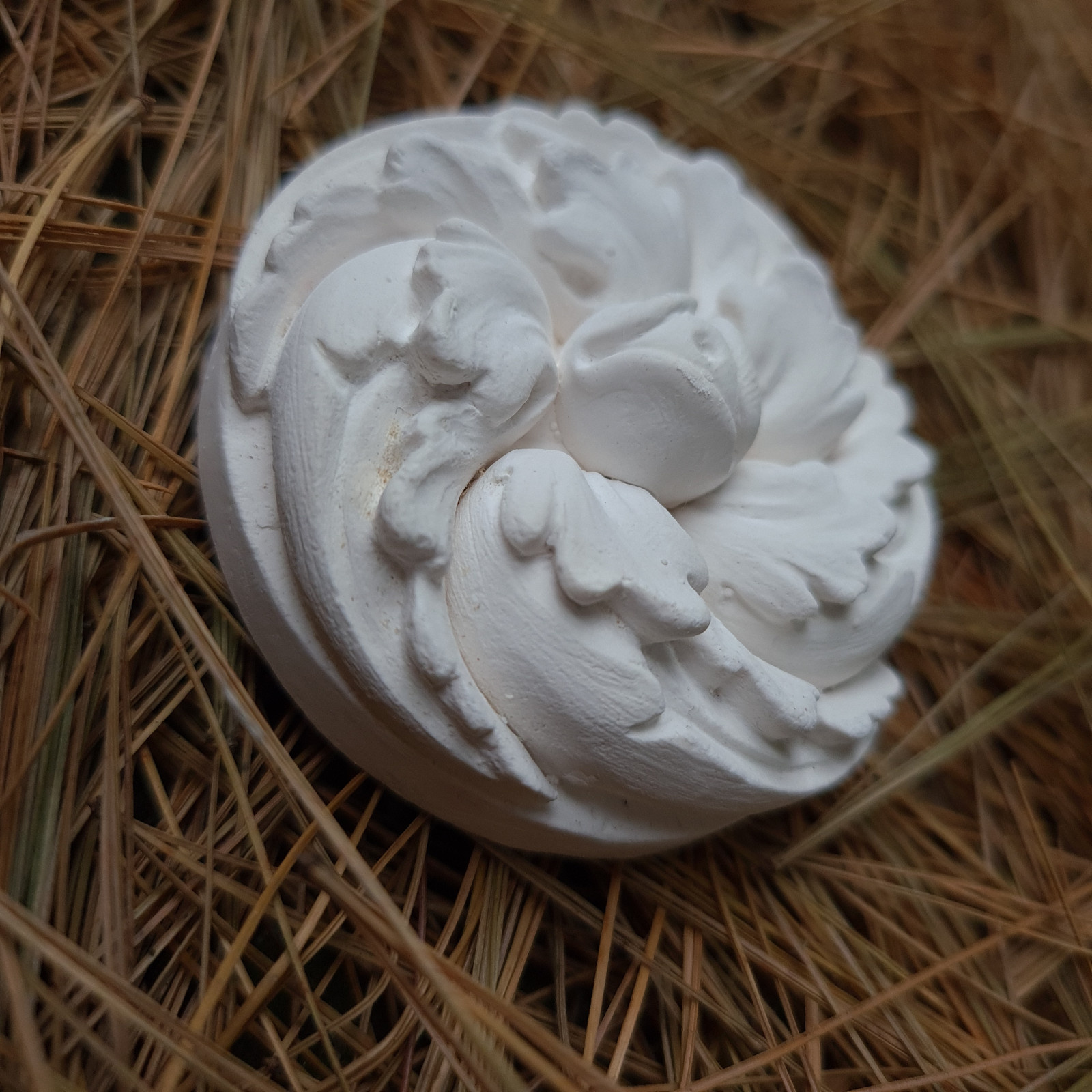 Гипсовые элементы декора