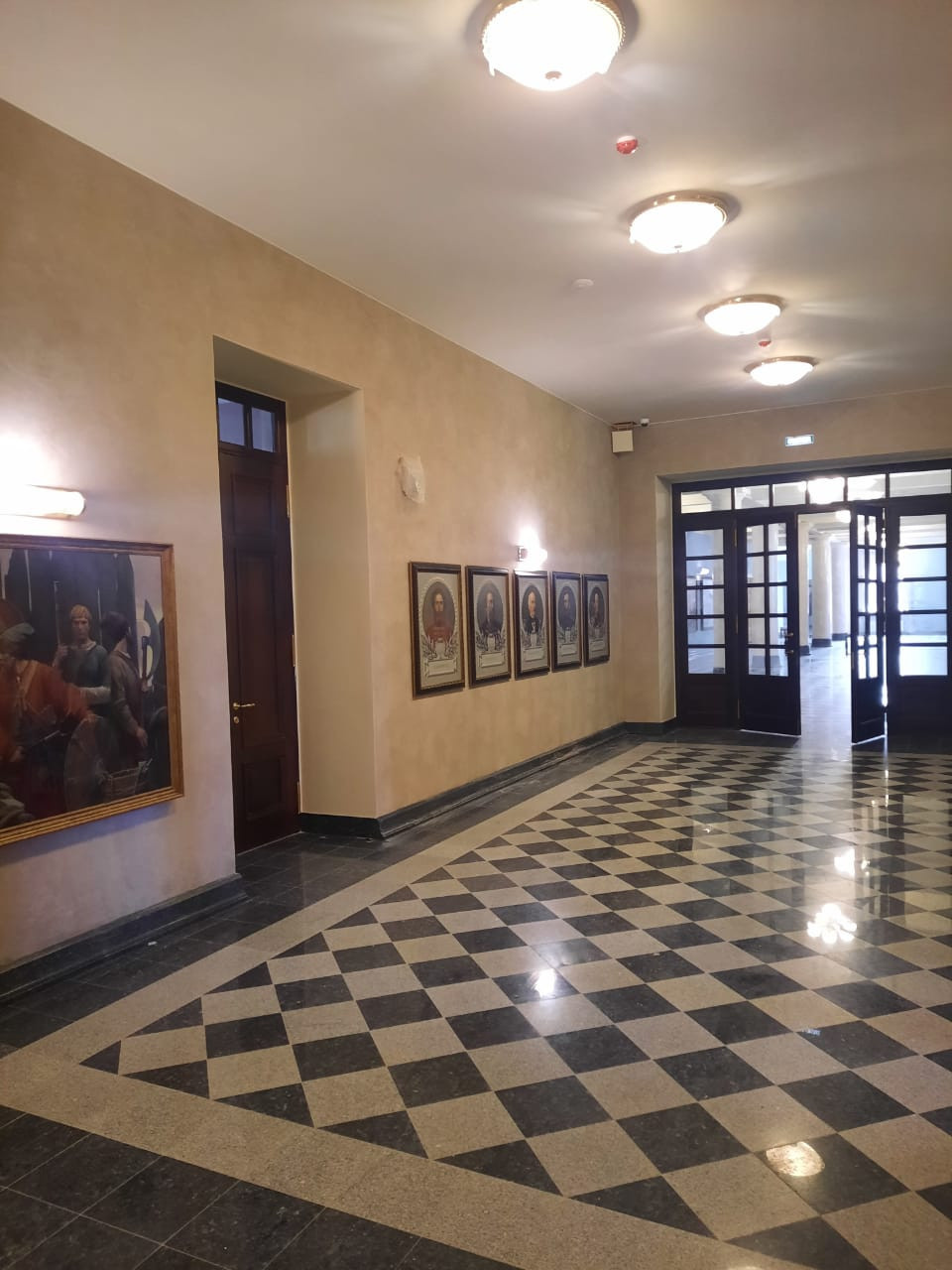 Дом офицеров