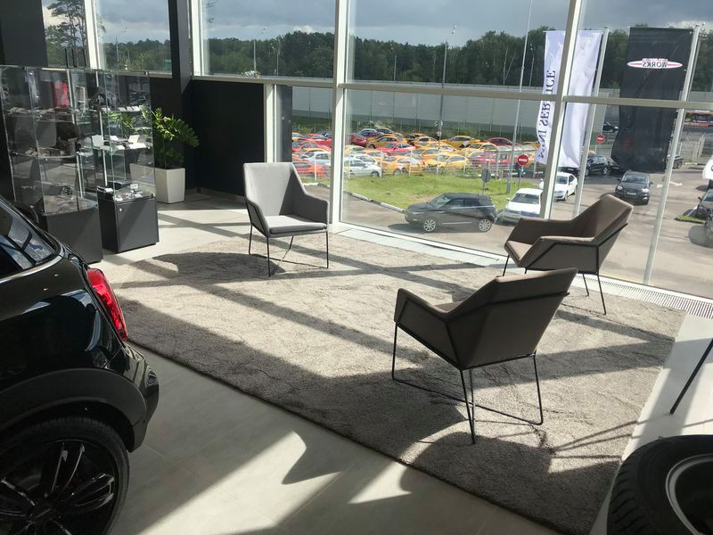 Ковры в автосалон BMW в Москве