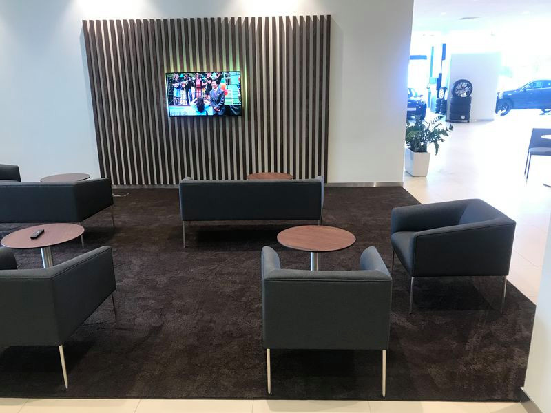 Ковры в автосалон BMW в Москве