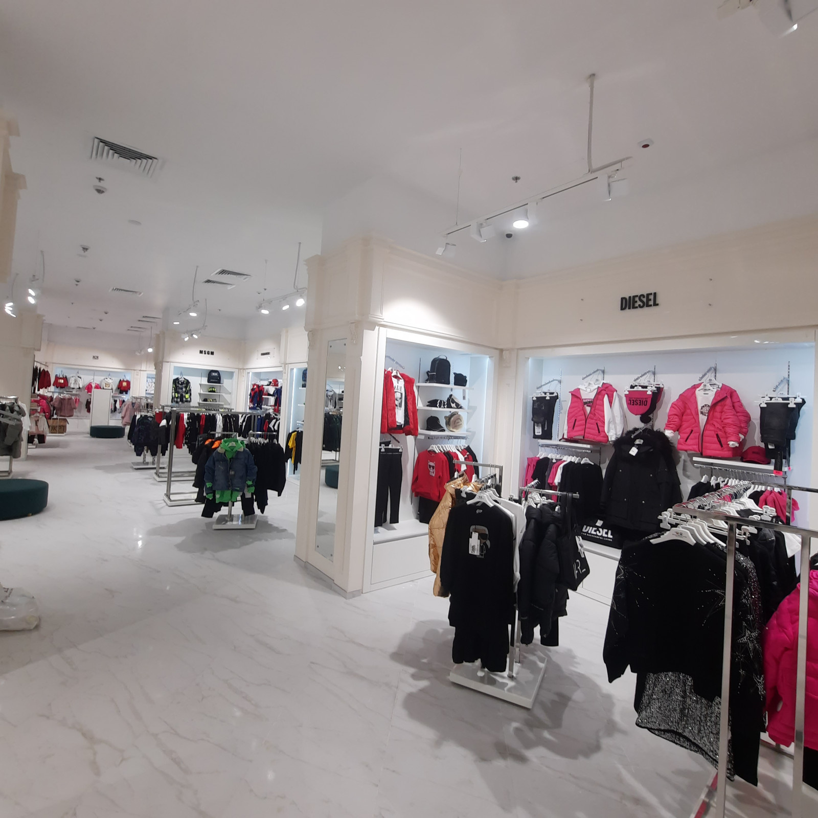 Магазин одежды в г.Москва