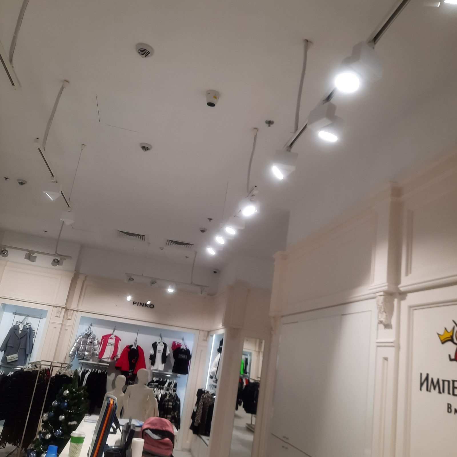 Магазин одежды в г.Москва