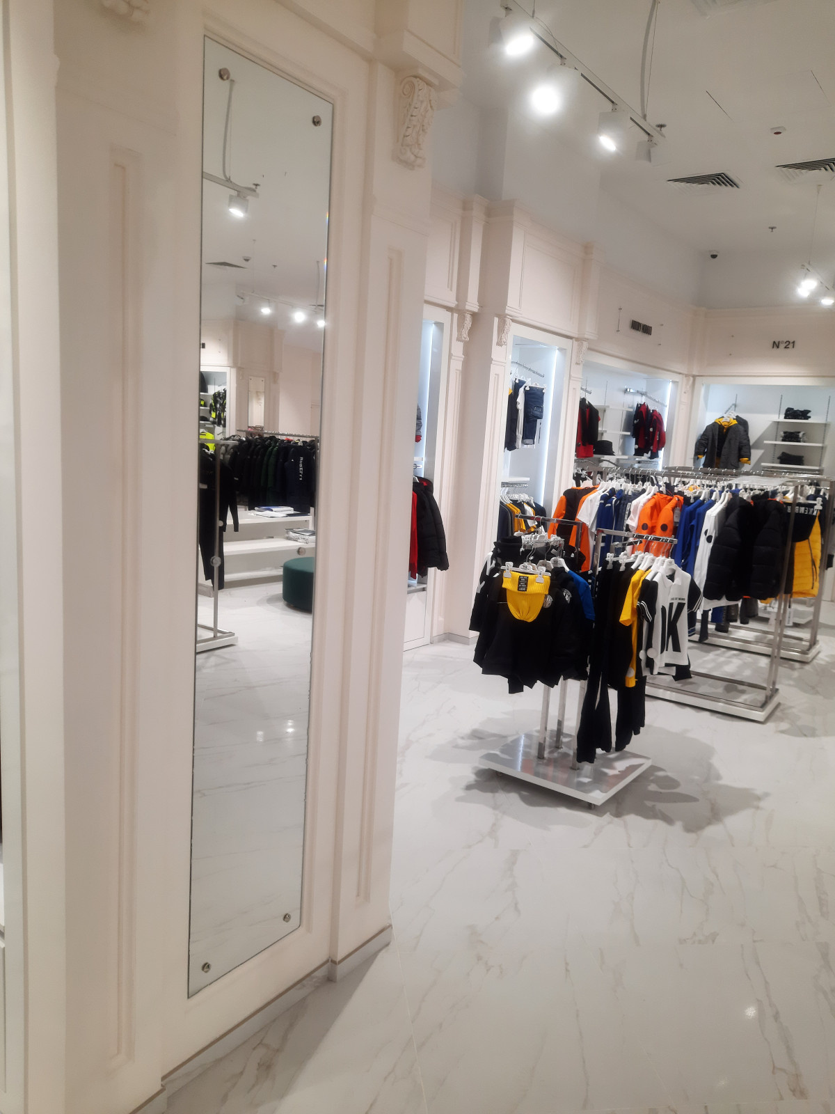 Магазин одежды в г.Москва