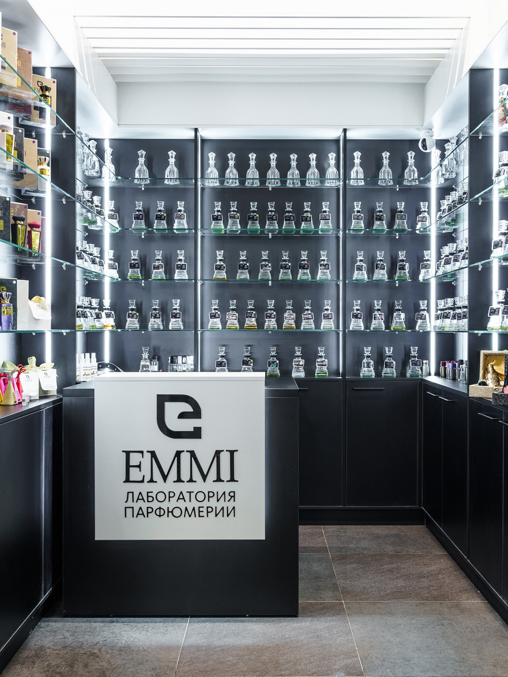 Бутик Парфюмерии Emmi