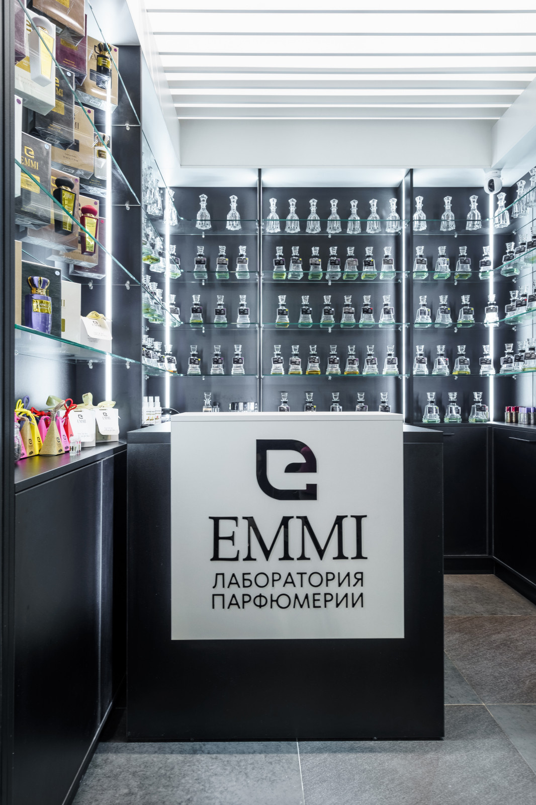 Бутик Парфюмерии Emmi
