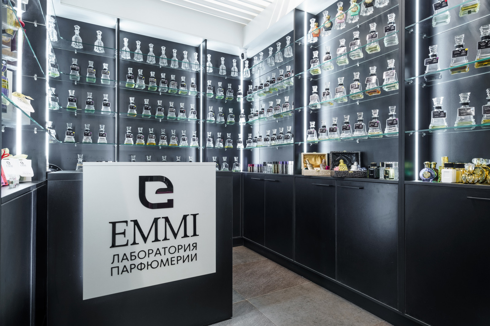 Бутик Парфюмерии Emmi