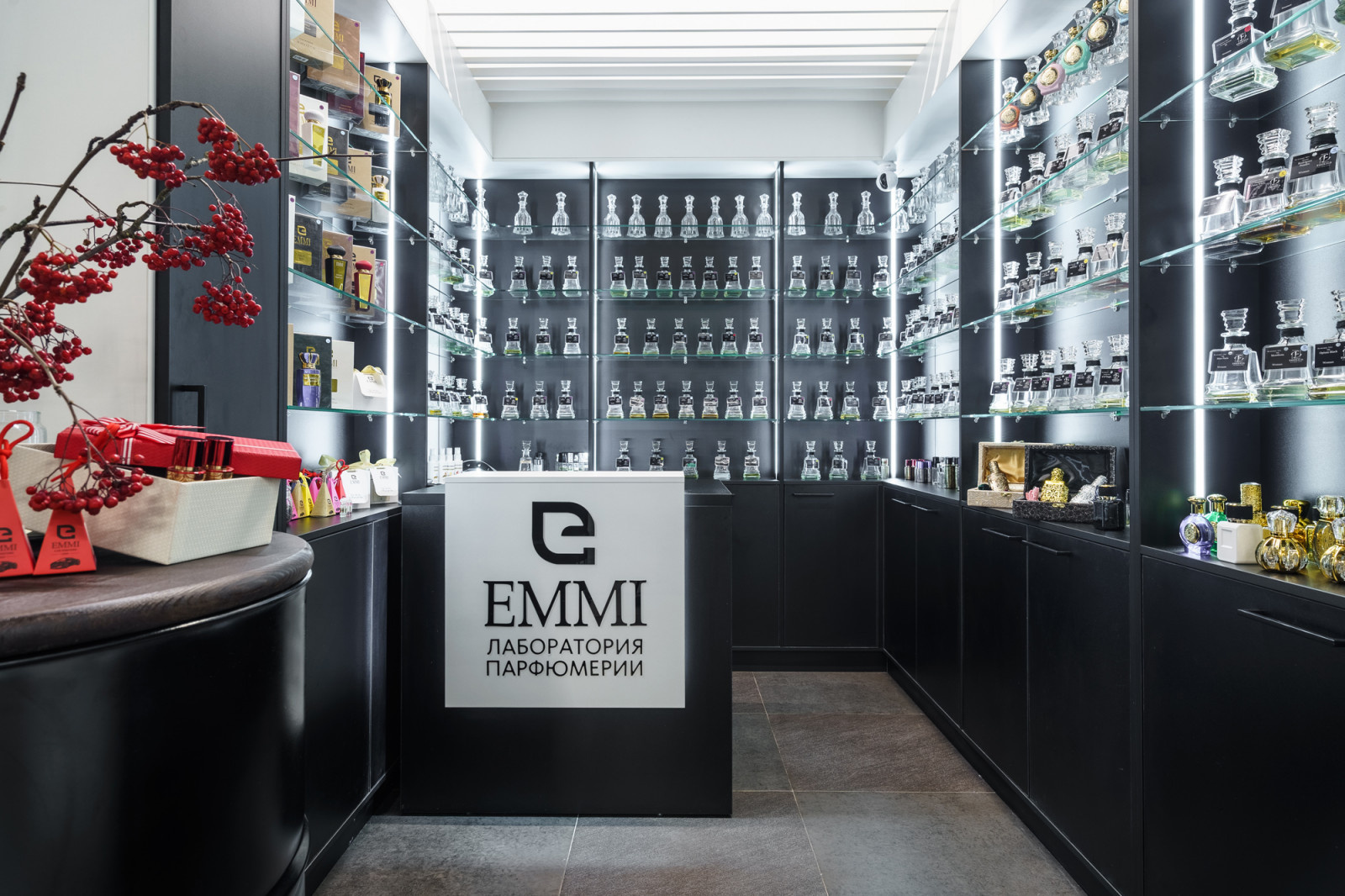 Бутик Парфюмерии Emmi