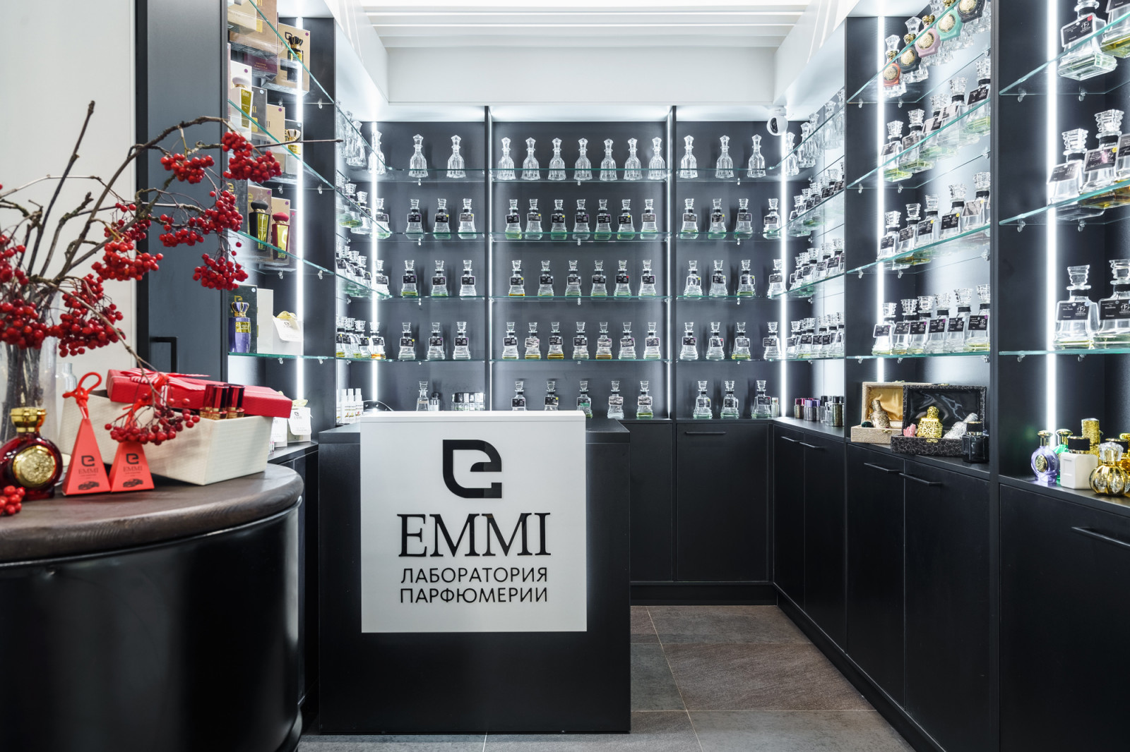 Бутик Парфюмерии Emmi