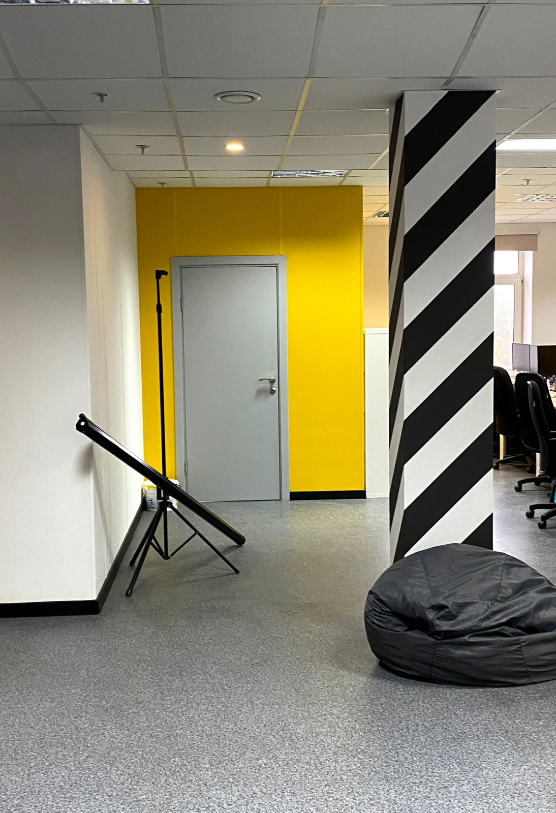 Обложка проекта: офис компании ROASUP