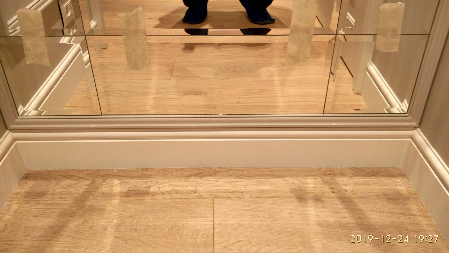 Зеркальное панно