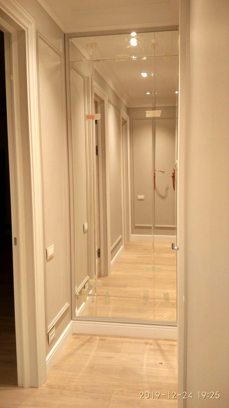 Зеркальное панно