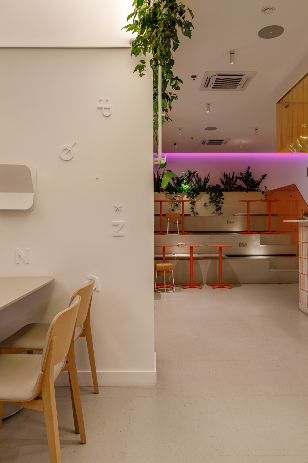 Family cafe Zero