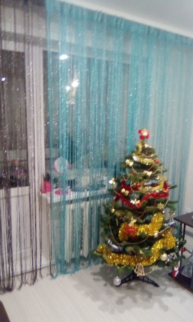 Нитяные шторы NITIOPT в оформлении Нового года 2022