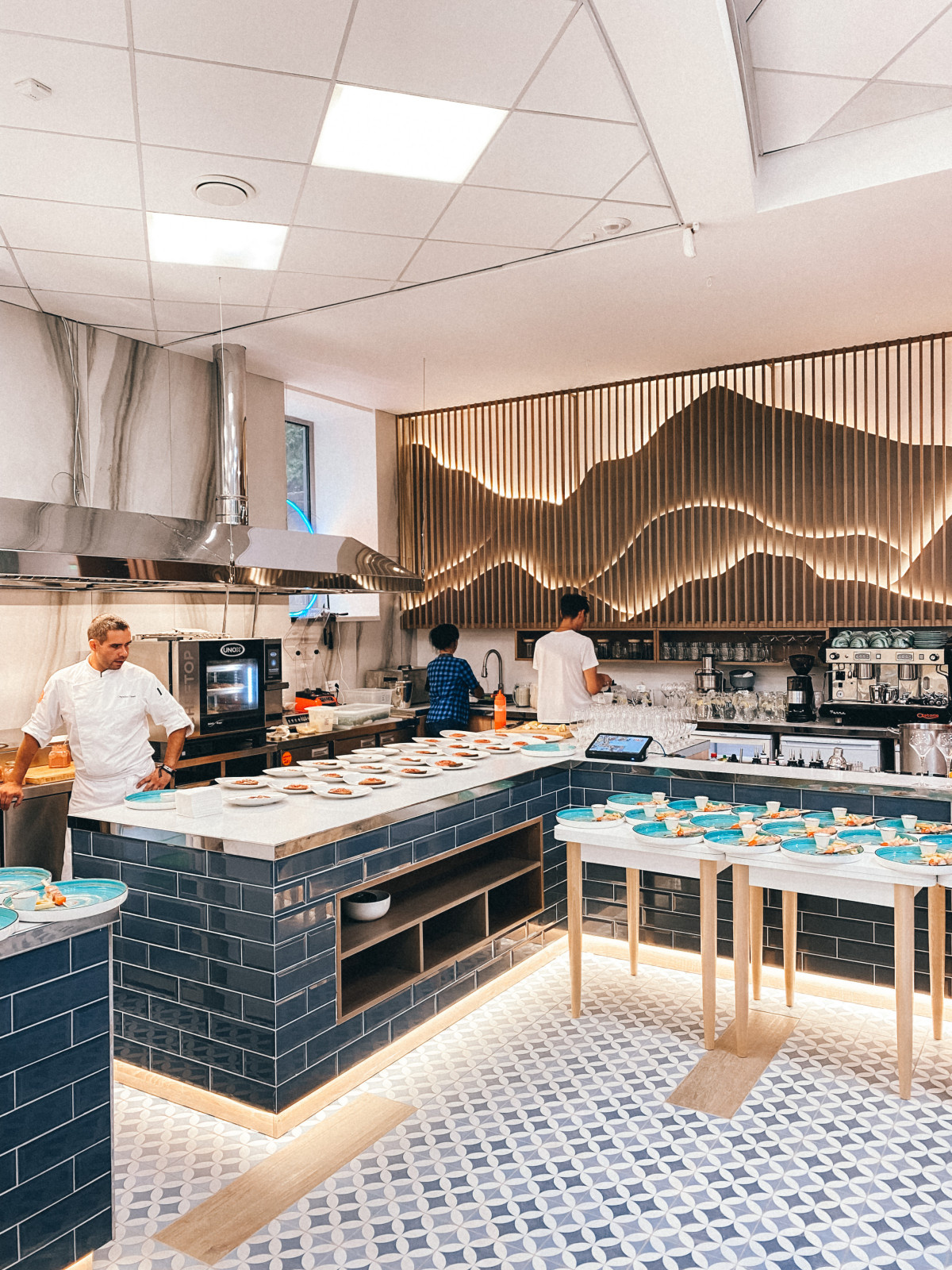 Семейный ресторан "ТмерЛЭНД"