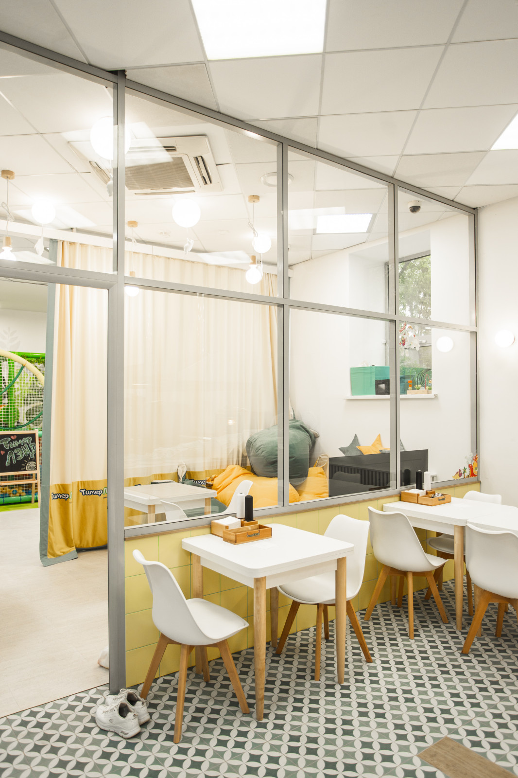 Семейный ресторан "ТмерЛЭНД"