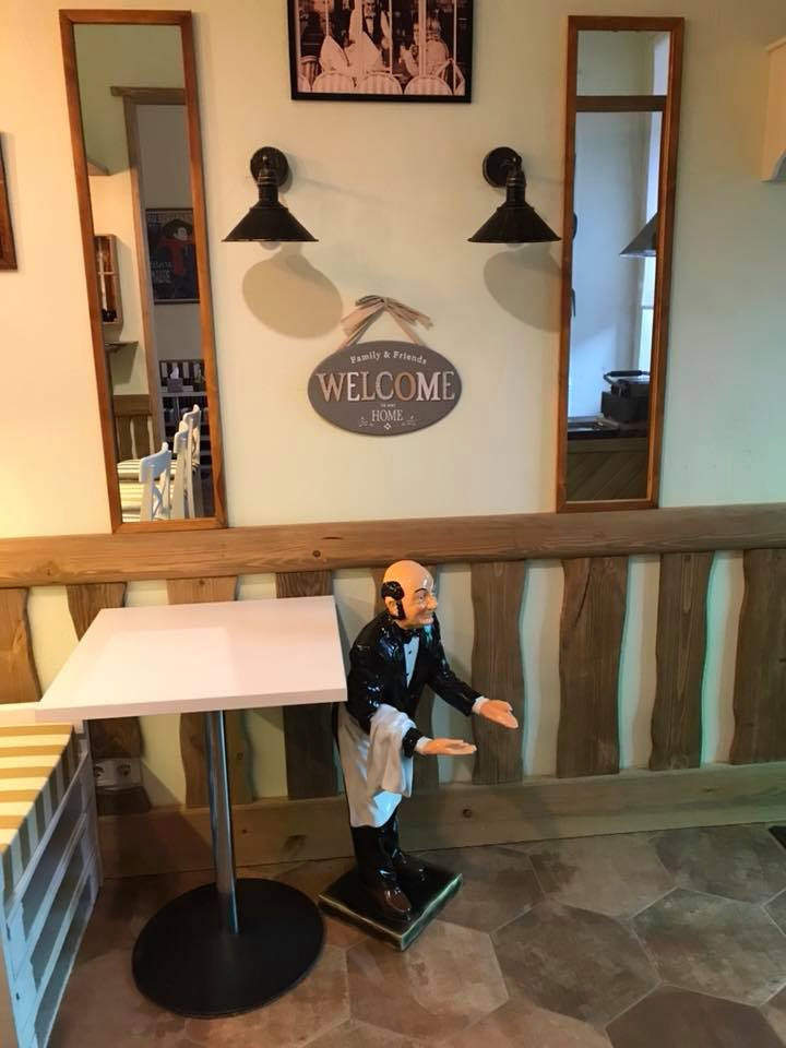 кафе на ул. Канатной