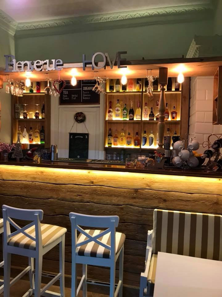 кафе на ул. Канатной