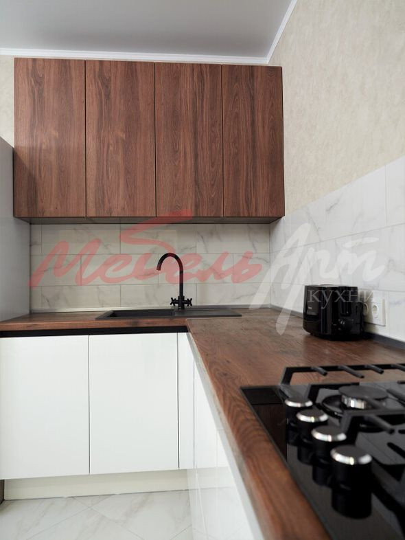 Кухонный гарнитур в современном стиле 6