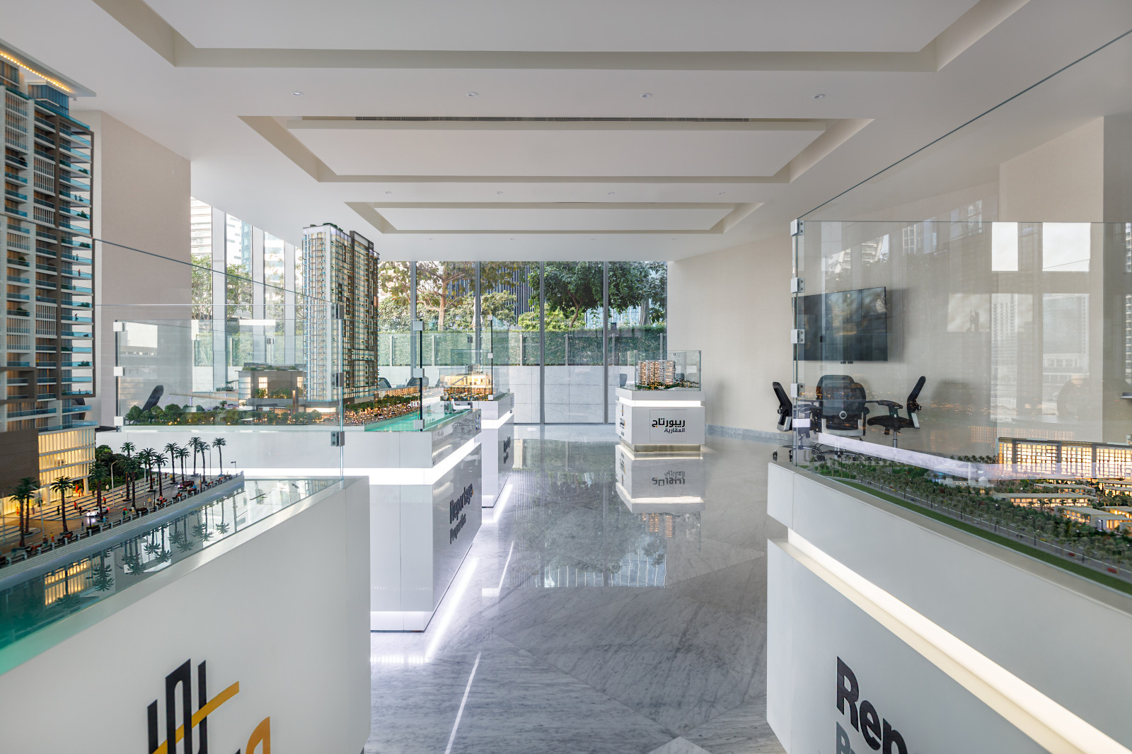 Reportage properties Dubai office.