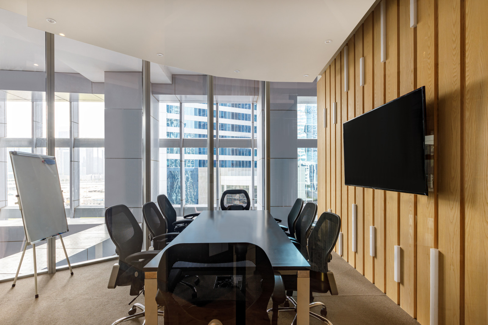 Reportage properties Dubai office.