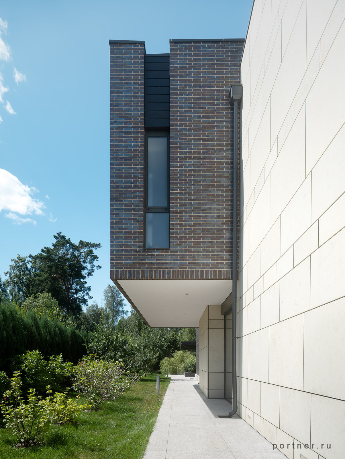 Резиденция CI1000