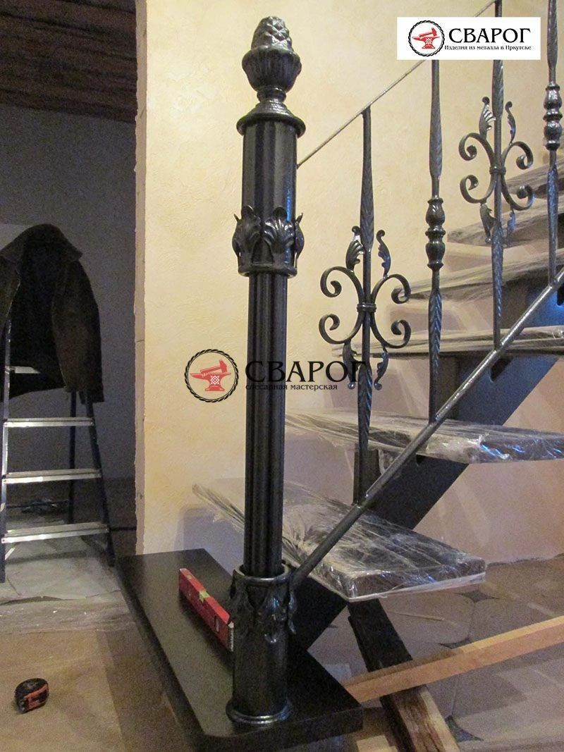 Обложка проекта: Лестница с кованым ограждением с 1 на 3 этаж