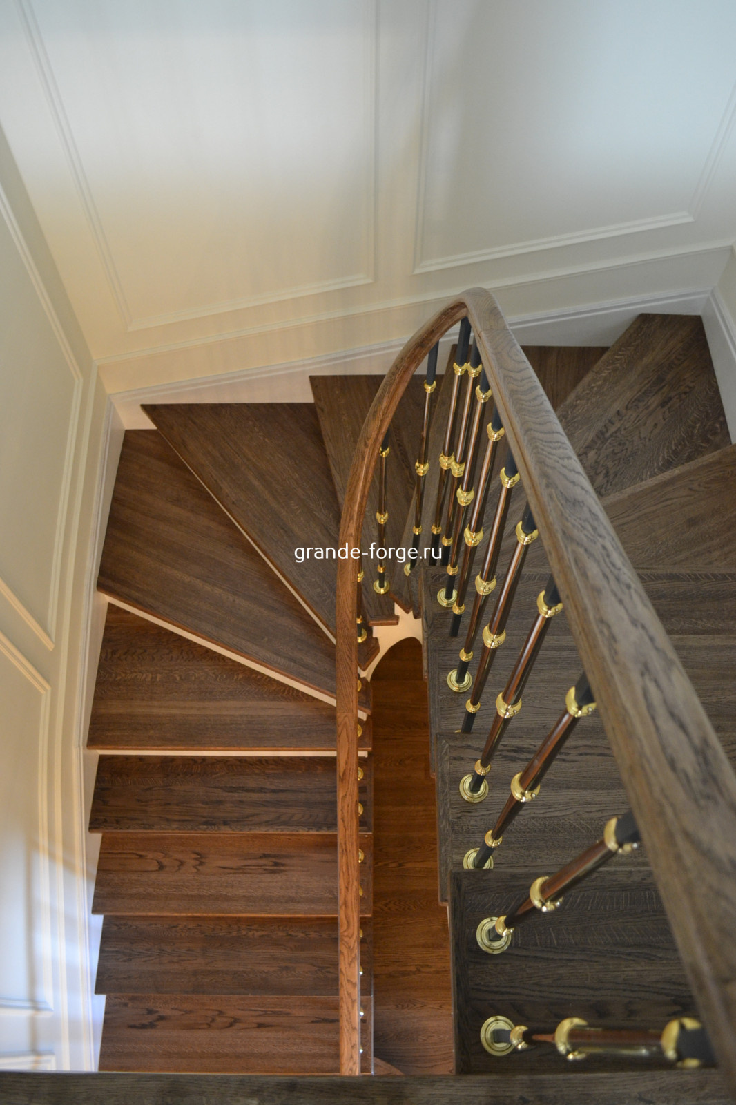 Обложка проекта: Лестница, латунное ограждение, фабрика Grande forge(Франция), коллекция "Париж"