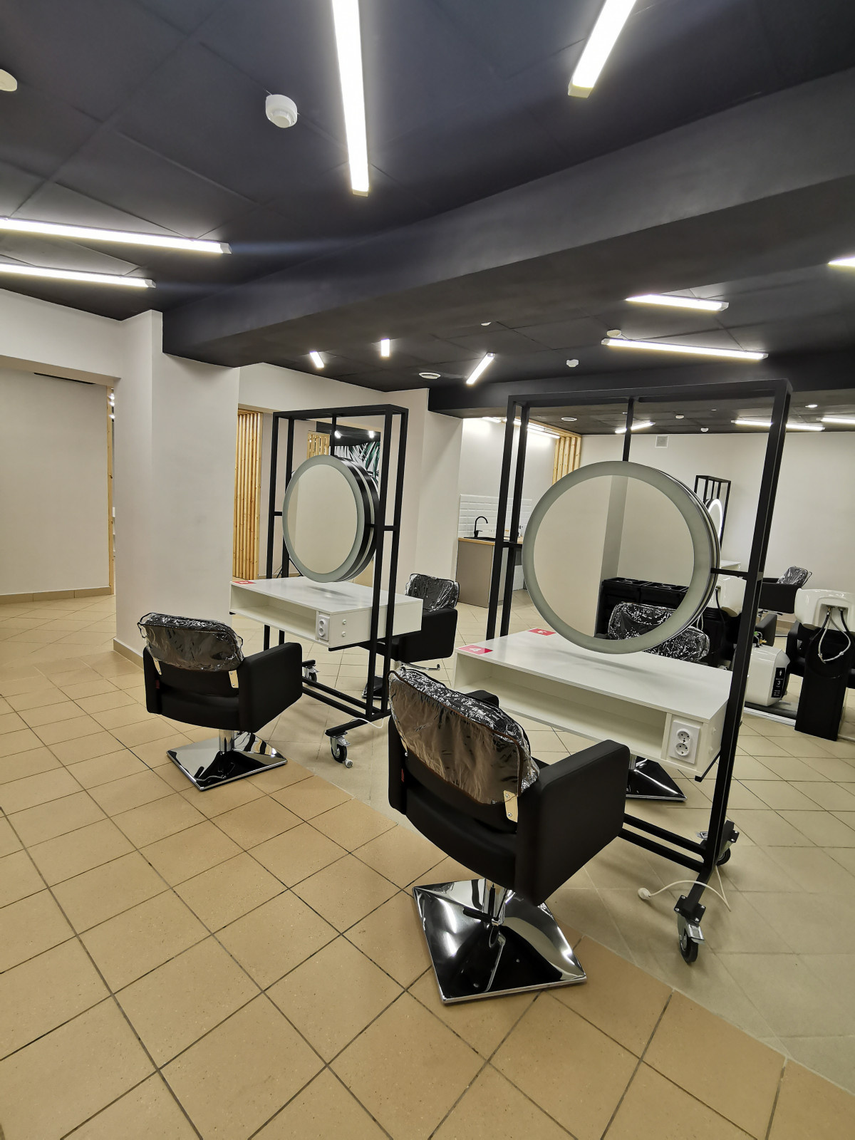 Бьюти-коворкинг "ИНДИ"