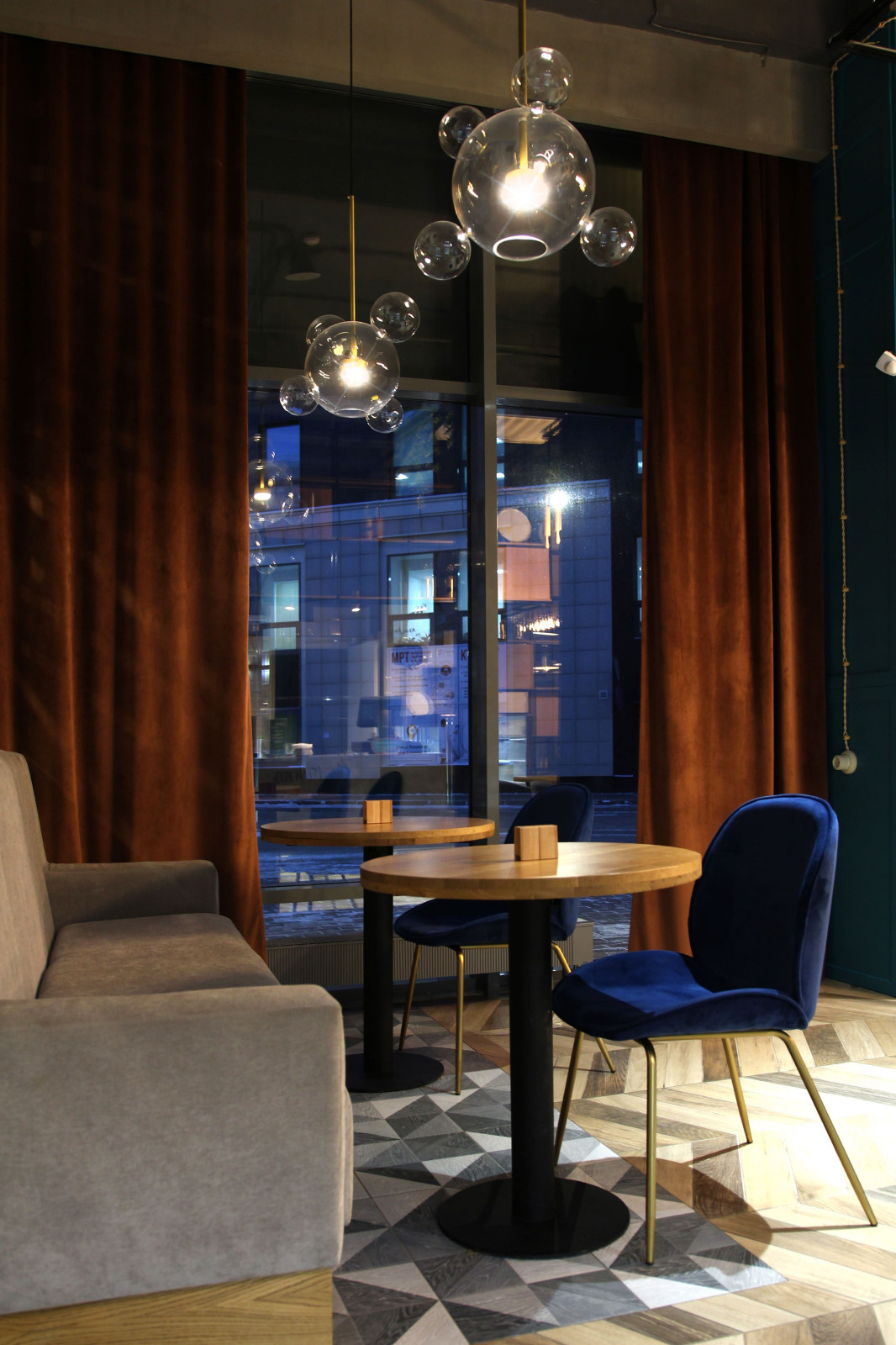 Lounge room