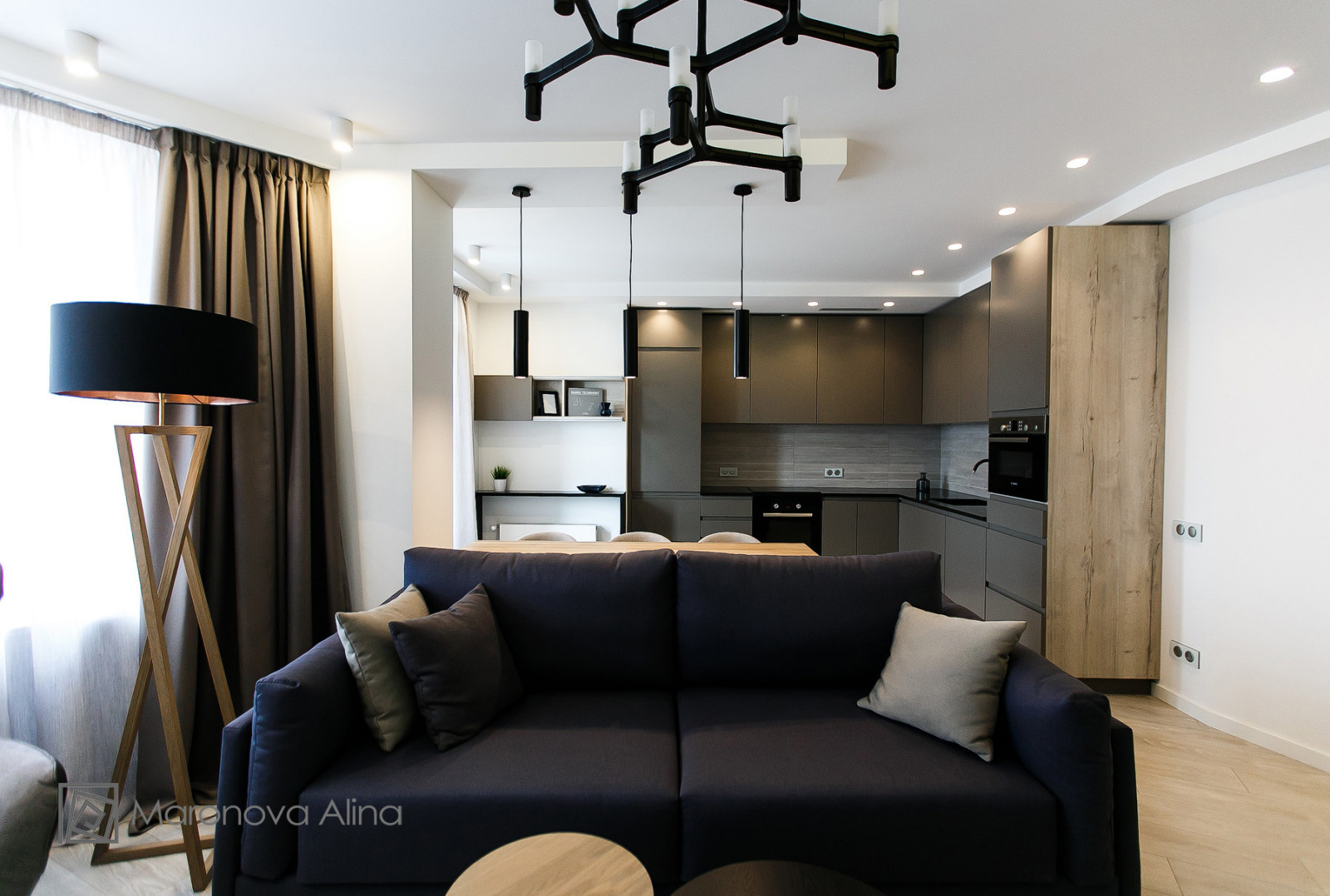 Contemporary appartment in grey shades