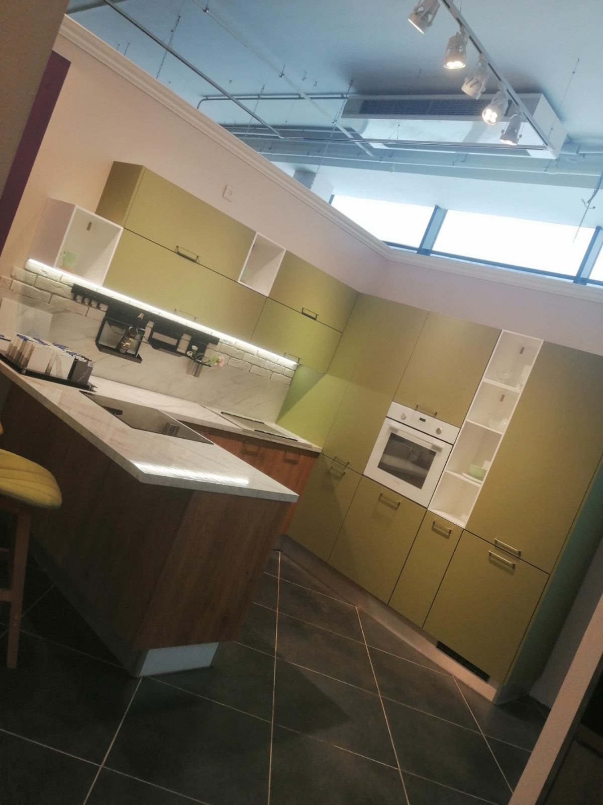 Выставка в мебельном центре М3, 4 этаж.