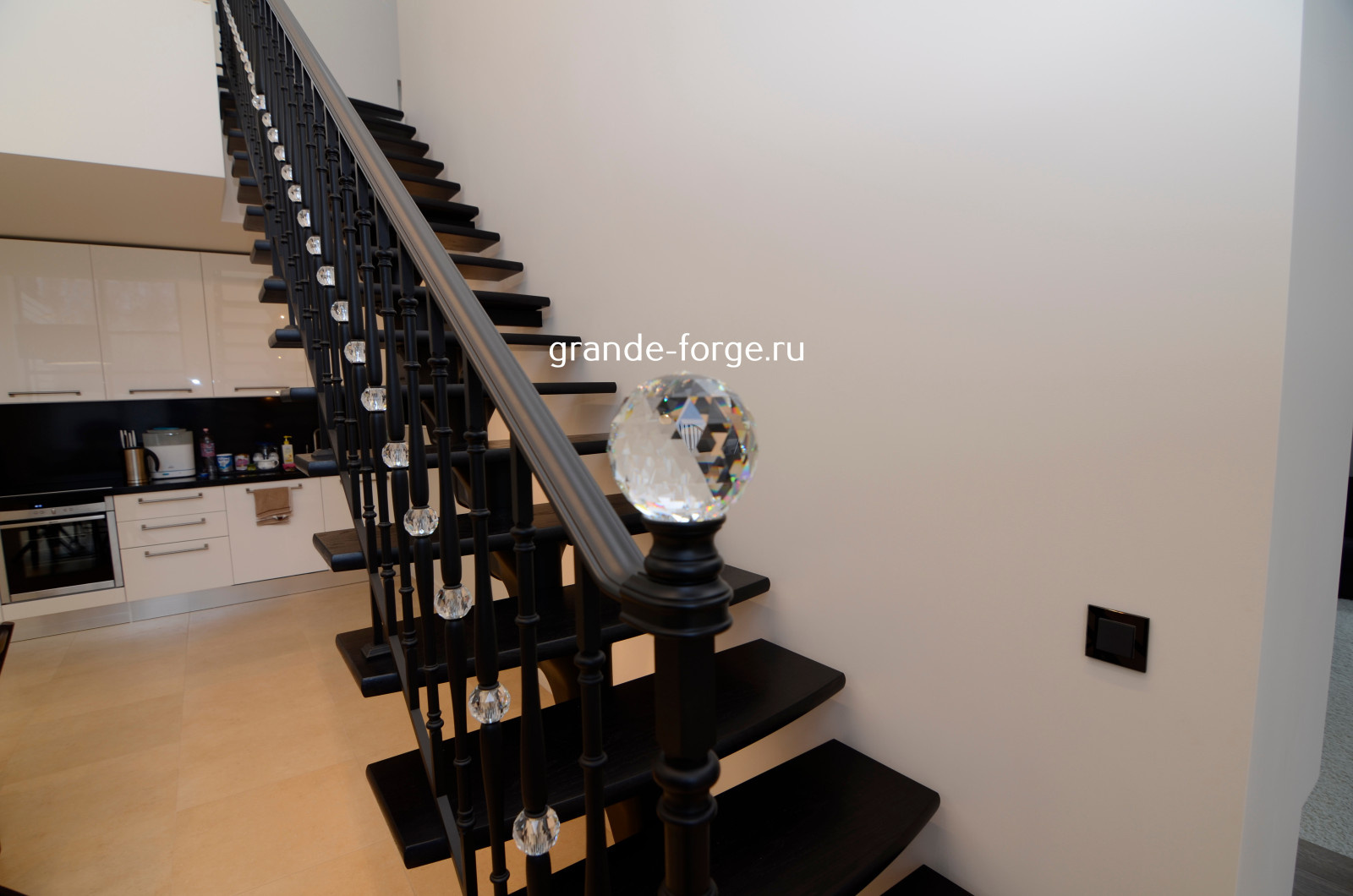 Лестница, стальное ограждение, Grande forge(Франция), коллекция Black Diamond