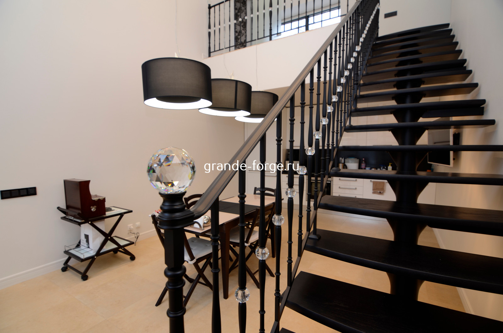 Лестница, стальное ограждение, Grande forge(Франция), коллекция Black Diamond