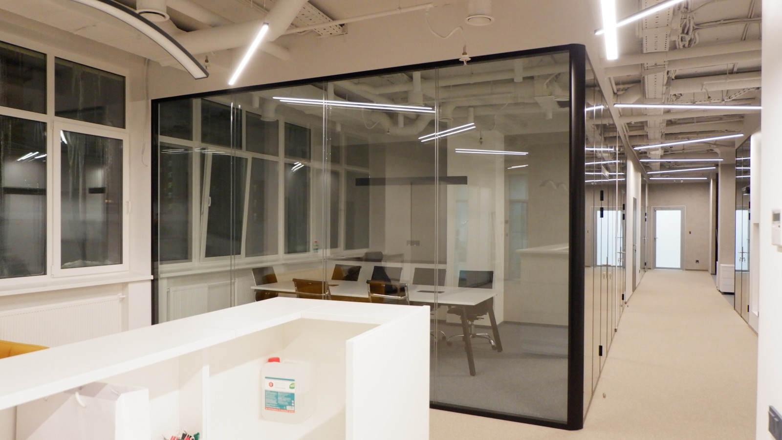 Перегородки Nayada для компании ООО «АМ-интеллектуальные технологи