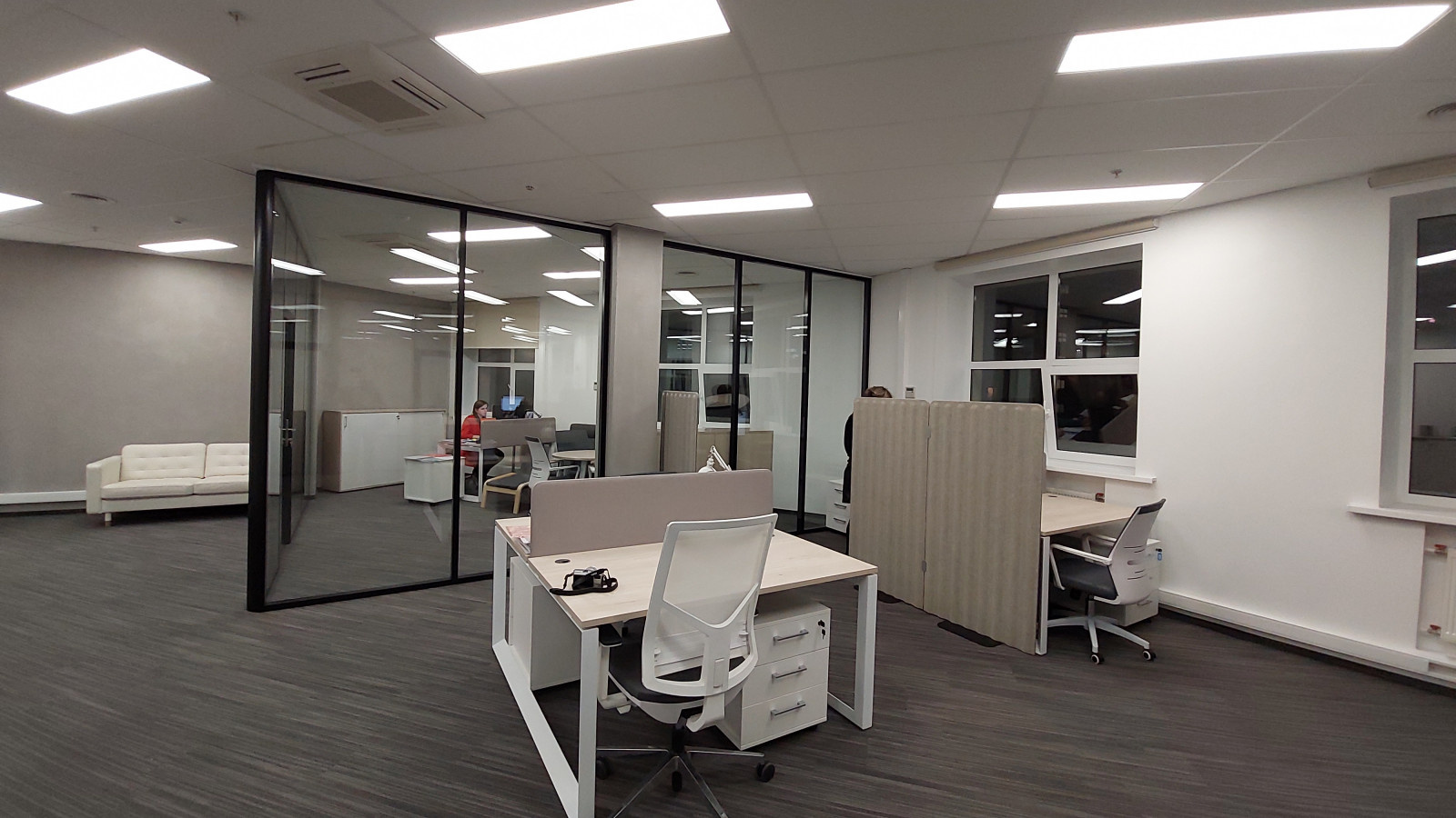 Перегородки Nayada для компании ООО «АМ-интеллектуальные технологи