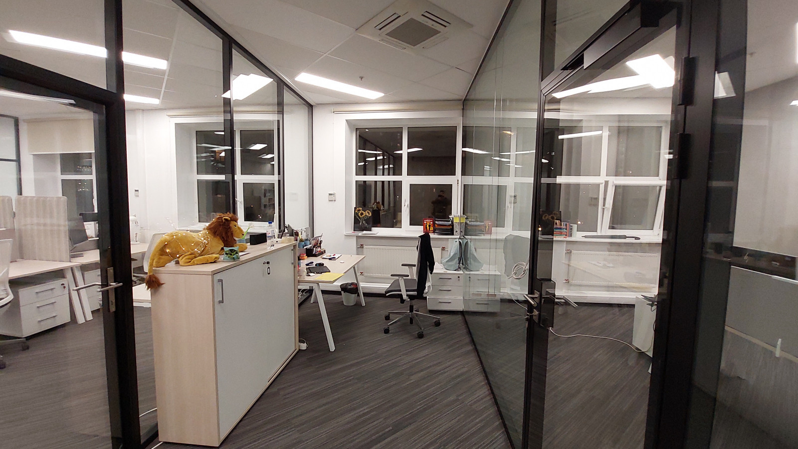 Перегородки Nayada для компании ООО «АМ-интеллектуальные технологи